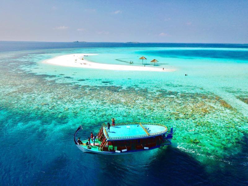 Sunrise By White Sand Dhigurah Digura Kültér fotó